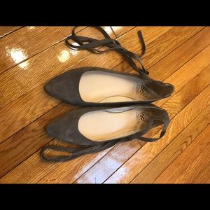 Vince Camuto Bevian flat